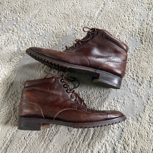 NEIMAN MARCUS brown lace up ankle boots leather made in Italy 9.5 main image 12